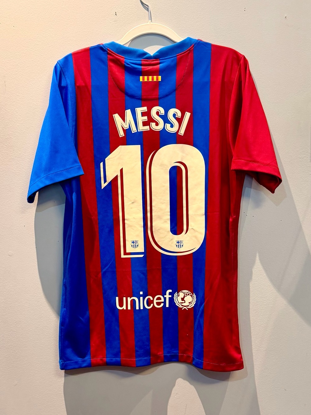 Men's Messi Football Jersey - Blue & Red